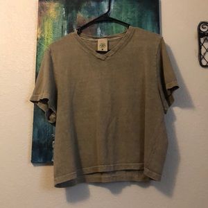 Earth Creations olive green crop top 💚🌿